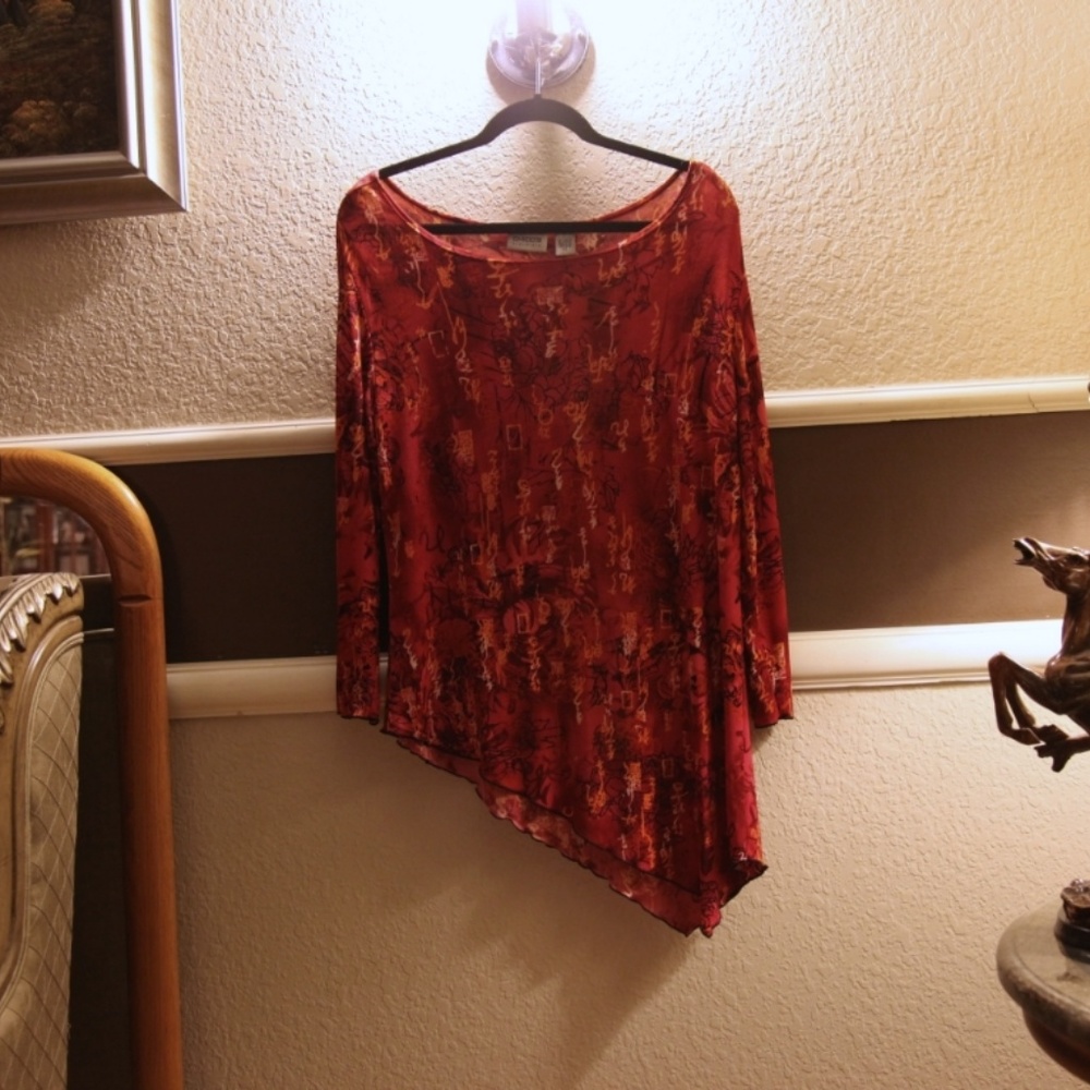 asymmetrical hem red top